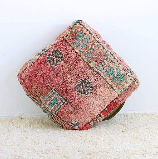 24''x24''x8'' Vintage Moroccan pouf